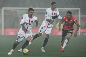  洛里昂锋霸读秒阶段倒钩世界波绝平  